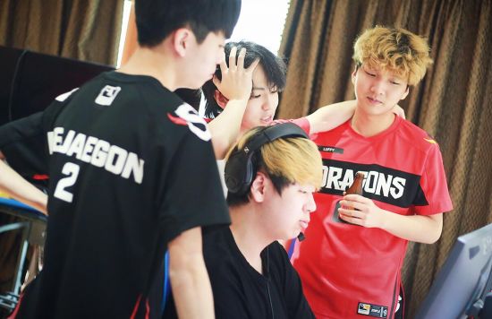 双十一游戏首选锐龙5 9600X性能解析